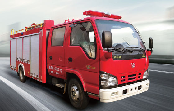 China Mini 88KW  ISUZU 2000L Foam Water Fire-Fighting Vehicle