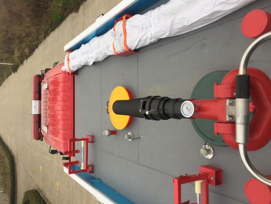 2000kg Capacity Foam Fire Truck for Effective Firefighting 14900kg Shipping Mass