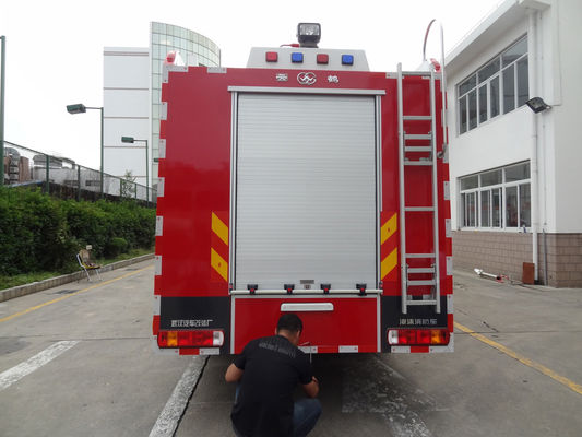 SINOTRUK 375HP Commercial Fire Trucks , 6x4 15T Fire Rapid Response Vehicle